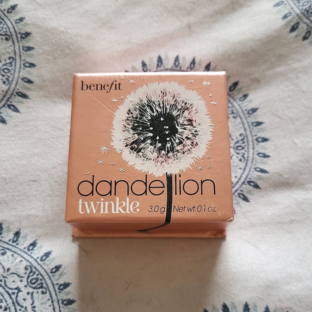 Benefit Dandelion Twinkle